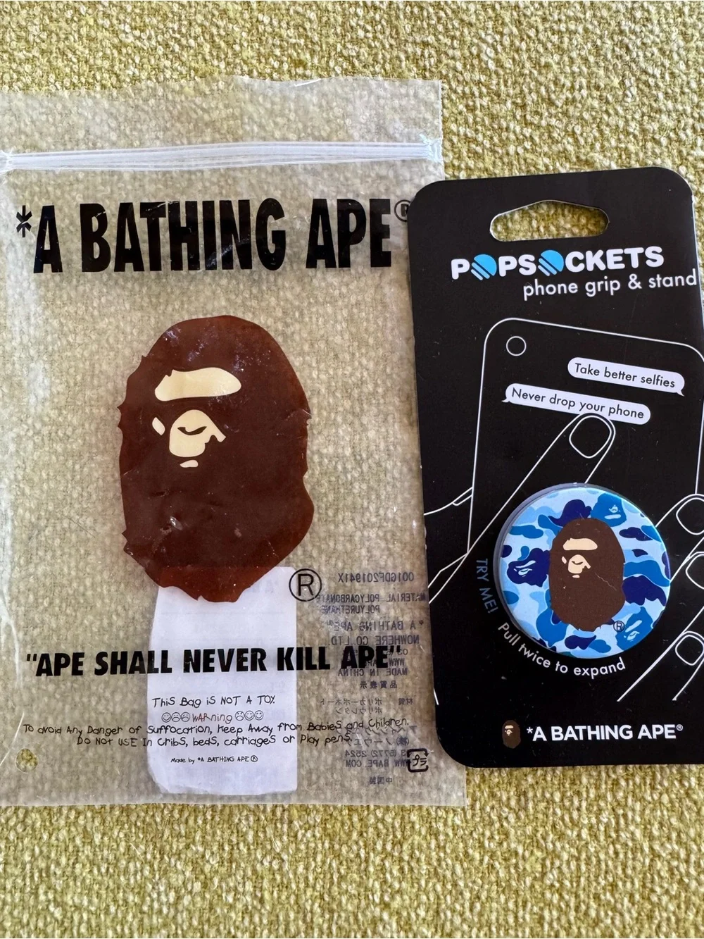 PopSocket Blue Camo A Bathing Ape Phone Grip & Stand